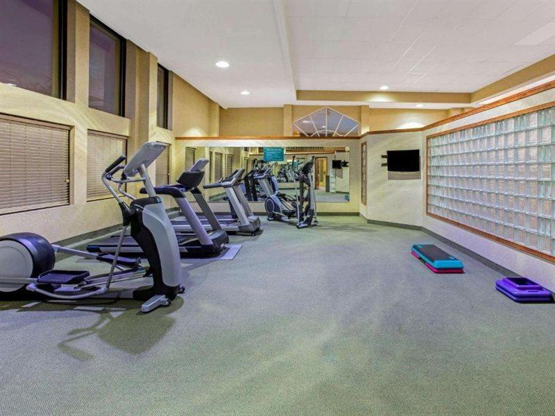 La Quinta By Wyndham Appleton College Avenue Hotel Luaran gambar