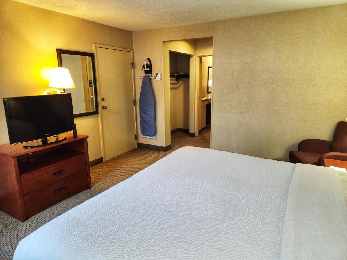 La Quinta By Wyndham Appleton College Avenue Hotel Luaran gambar
