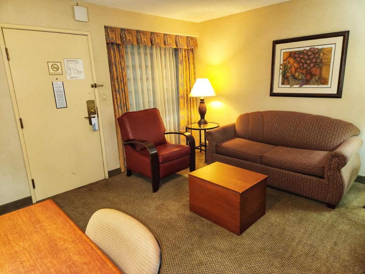 La Quinta By Wyndham Appleton College Avenue Hotel Luaran gambar