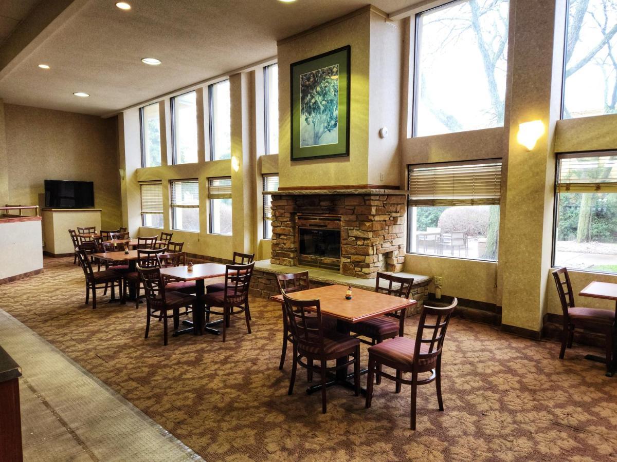 La Quinta By Wyndham Appleton College Avenue Hotel Luaran gambar