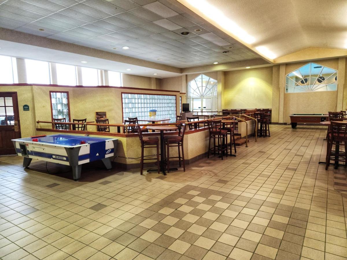 La Quinta By Wyndham Appleton College Avenue Hotel Luaran gambar