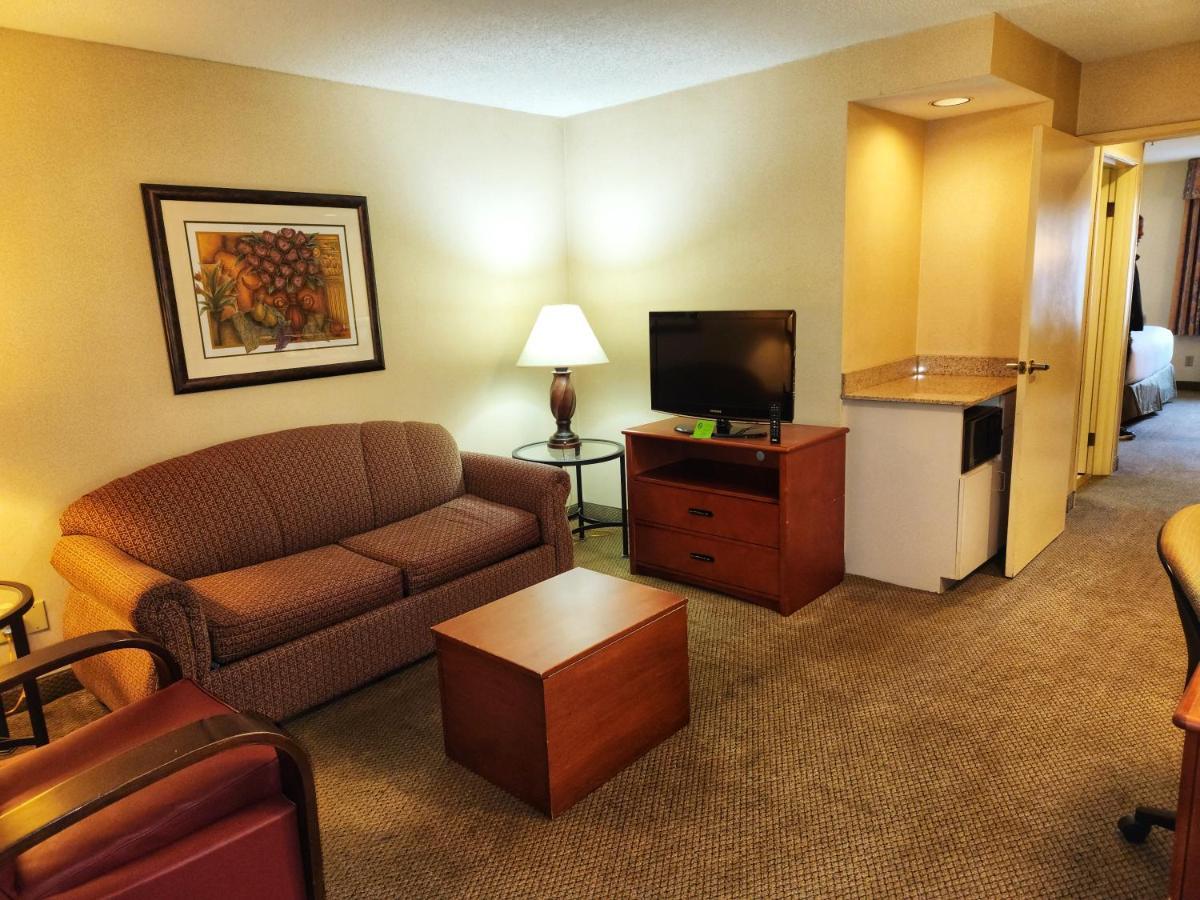 La Quinta By Wyndham Appleton College Avenue Hotel Luaran gambar