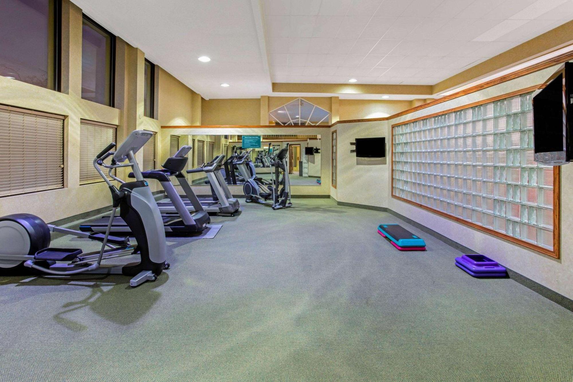 La Quinta By Wyndham Appleton College Avenue Hotel Luaran gambar
